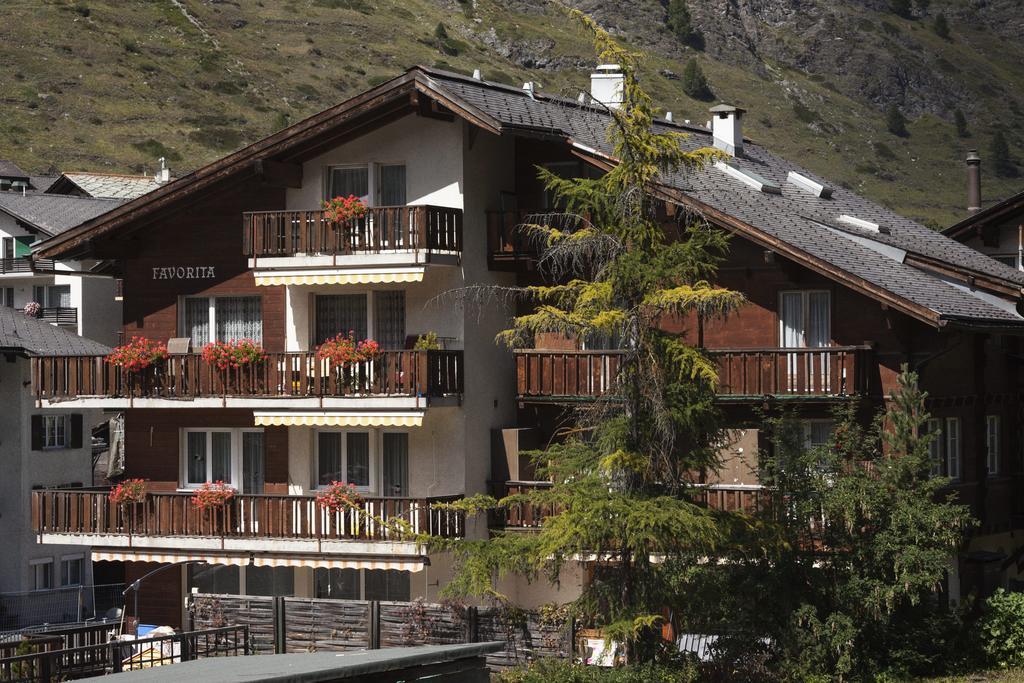 Swissflair Apartments Zermatt Phòng bức ảnh